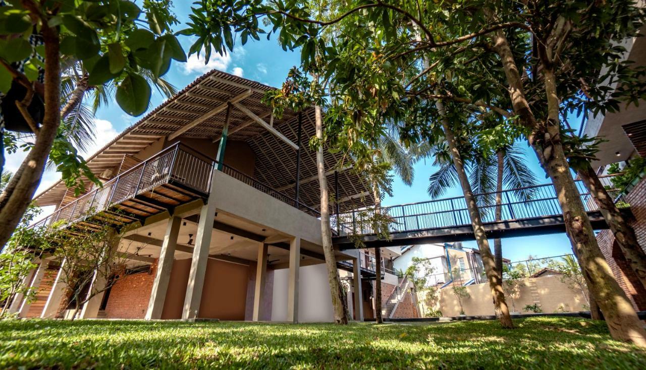 Ayur Ayur Resort & Ayurveda Retreat Negombo Exterior photo